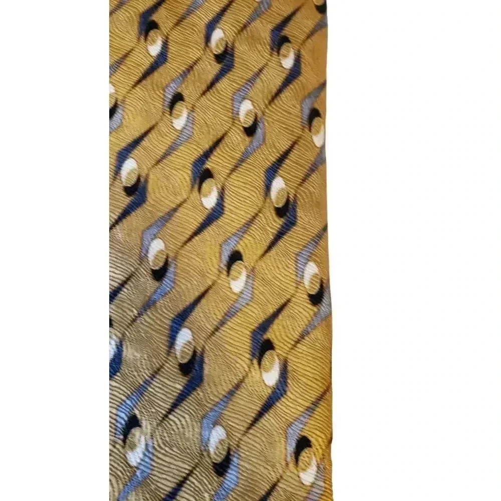 Palatina Luxury Neck Tie 100% Imported Silk Made In USA Gold Pattern Church Work